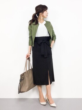 「NATURAL BEAUTY BASIC（ナチュラルビューティーベーシック）のアイテム（ブルゾン）」を使った、RINAさん（レディース・160cm）の春コーディネート