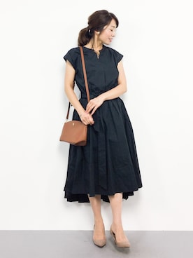 「PLAIN CLOTHING（プレーンクロージング）のアイテム（パンプス）」を使った、RINAさん（レディース・160cm）の夏コーディネート