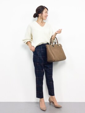 「PLAIN CLOTHING（プレーンクロージング）のアイテム（パンプス）」を使った、RINAさん（レディース・160cm）の秋コーディネート