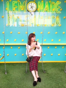 「fifth（フィフス）のフラップチェーンミドルショルダーバッグ（ショルダーバッグ）」を使った、RINAさん（レディース・160cm）の秋コーディネート