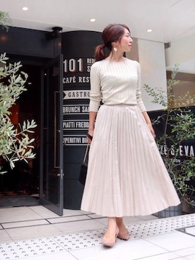 「fifth（フィフス）のプリーツロングマキシスカート（スカート）」を使った、RINAさん（レディース・160cm）の秋コーディネート