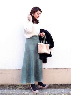 「AmiAmi（アミアミ）の【雑誌steady.5月号掲載商品】走れる7cmヒールパンプス/生地巻きヒール/春夏Ver.（パンプス）」を使った、RINAさん（レディース・160cm）の冬コーディネート