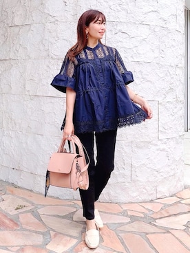 「ZOZO（ゾゾ）のスリムテーパードデニムパンツ［WOMEN］（デニムパンツ）」を使った、RINAさん（レディース・160cm）の秋コーディネート