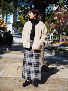 「orcival」｜「アイテム（ノーカラージャケット）」を使った、新田さん（レディース・165cm）の秋コーディネート