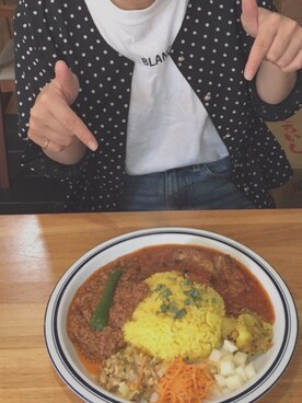 「ハイウエストストレートジーンズ」｜みどりさん（レディース・160cm）の春コーディネート