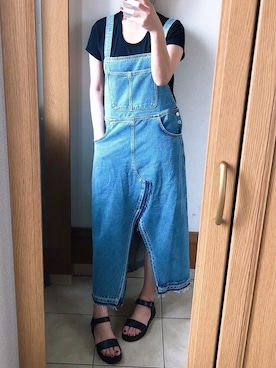 「デニムワンピース」｜「アイテム（オールインワン・サロペット）」を使った、miiさん（レディース・169cm）の春コーディネート