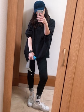 「MSGM（エムエスジーエム）のアイテム（パーカー）」を使った、miiさん（レディース・169cm）の秋コーディネート