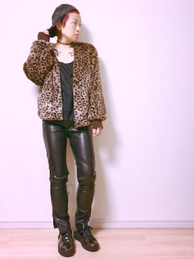 「DOPE（ドープ）のアイテム（帽子）」を使った、Lauraさん（レディース・155cm）の秋コーディネート