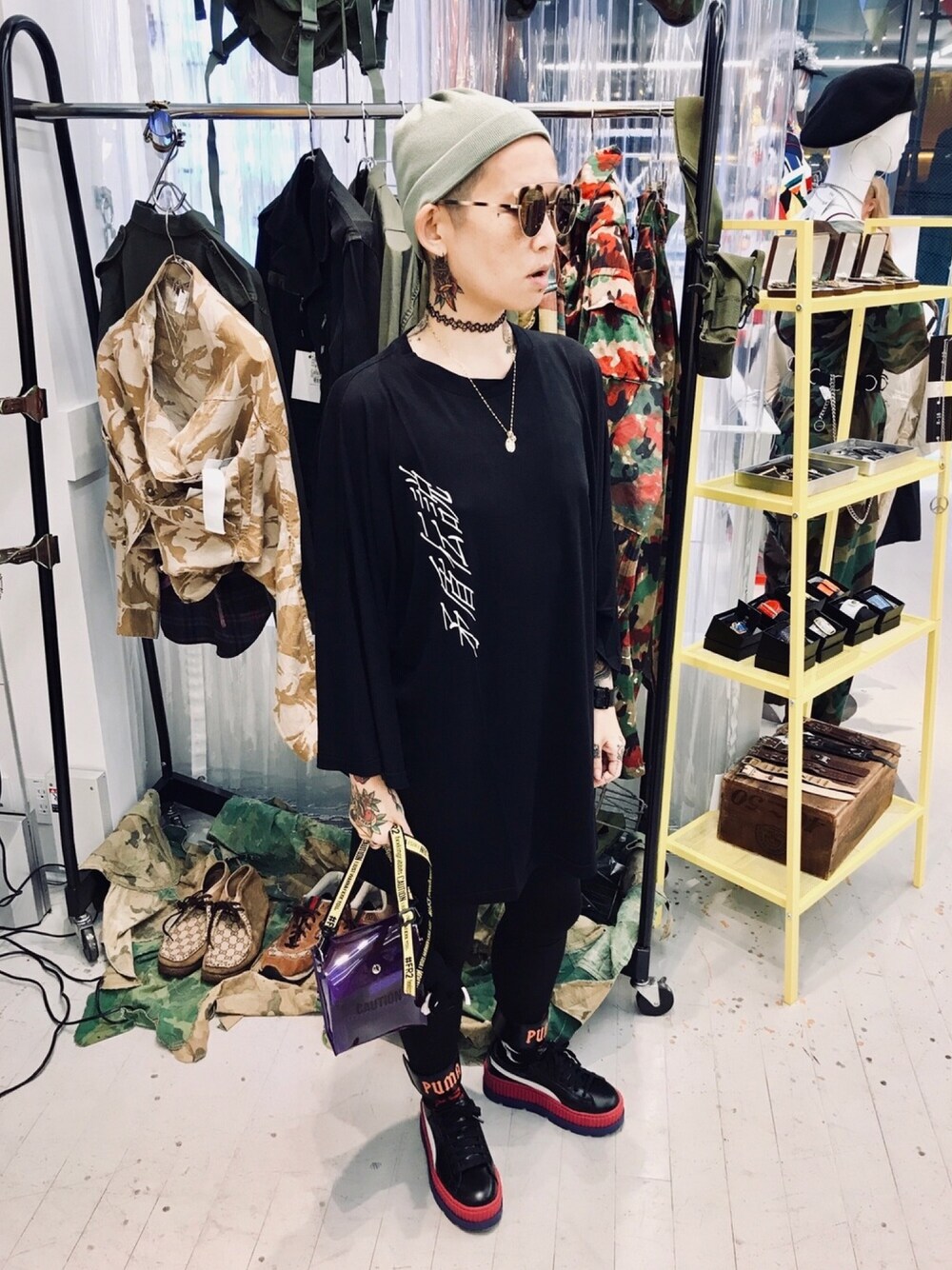 ALIVE×PARADOX トリプルコラボトライアングルウォッチ LEGENDA（レジェンダ）の「ALIVE×PARADOX トリプルコラボ