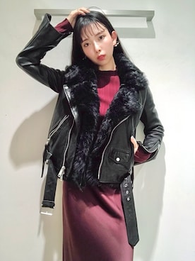 「リブニット」｜「アイテム（ライダースジャケット）」を使った、Hannaさん（レディース・166cm）の冬コーディネート