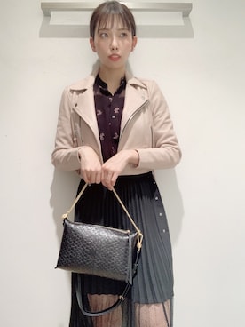 「アイテム（ライダースジャケット、ピンク系）」を使った、Hannaさん（レディース・166cm）の春コーディネート