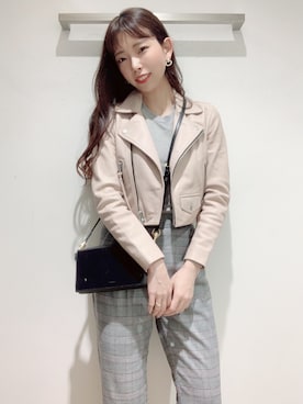 「アイテム（ライダースジャケット、ピンク系）」を使った、Hannaさん（レディース・166cm）の春コーディネート