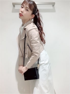 「アイテム（ライダースジャケット、ピンク系）」を使った、Hannaさん（レディース・166cm）の春コーディネート