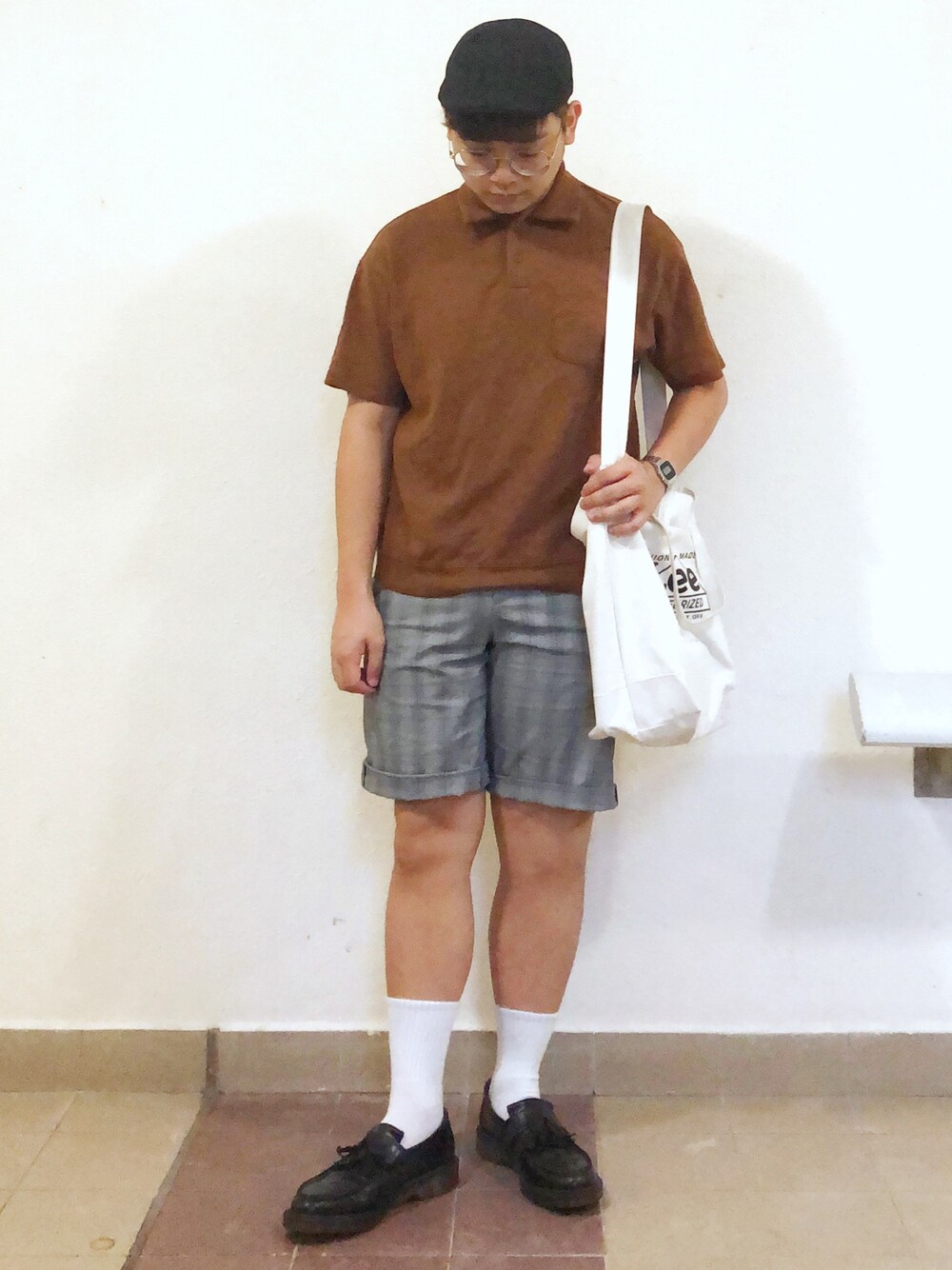 「PRIMARKのアイテム（キャスケット、ブラック系）」を使った、승호 さん（メンズ・168cm）の夏コーディネートの1枚目の写真