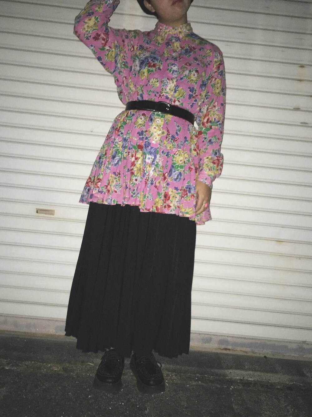 「文化祭、シャツワンピース、KENZO、花柄、プリーツスカート、古着コーデ」｜「KENZOのアイテム（シャツワンピース、ピンク系）」を使った、ぽよさん（レディース・154cm）の夏コーディネートの1枚目の写真