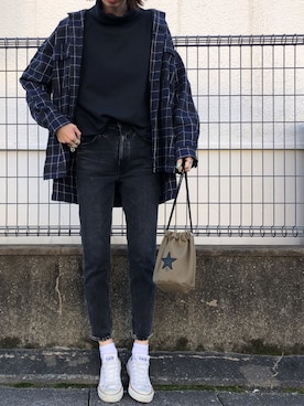 「CONVERSE TOKYO（コンバーストウキョウ）のアイテム」を使った、maichinさん（レディース・178cm）の冬コーディネート