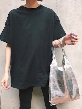「ZOZO（ゾゾ）のスリムテーパードデニムパンツ（パターンオーダー）／ブラック［WOMEN］（デニムパンツ）」を使った、maichinさん（レディース・178cm）の夏コーディネート