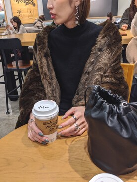 「MOUSSY（マウジー）のアイテム（その他アウター）」を使った、maichinさん（レディース・178cm）の冬コーディネート