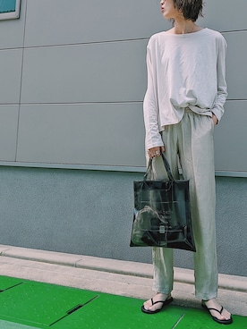 「ISOOK（アイスー）のアイテム（パンツ）」を使った、maichinさん（レディース・178cm）の夏コーディネート