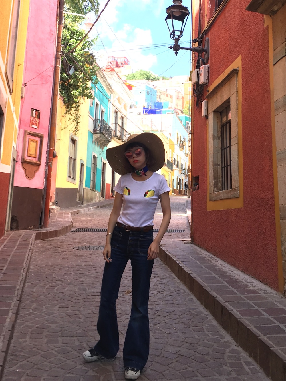 「Aymmy in the batty girls、メキシコ、旅行」｜「Aymmy in the batty girlsのTACOS フライスTシャツ（Tシャツ/カットソー、ホワイト系）」を使った、瀬戸あゆみさん（レディース・152cm）の夏コーディネートの1枚目の写真