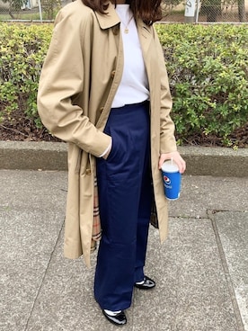 「白ソックス」｜「アイテム（ステンカラーコート）」を使った、MIYUさん（レディース・156cm）の冬コーディネート