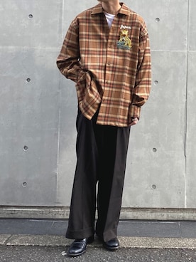 「doublet（ダブレット）のアイテム（シャツ/ブラウス）」を使った、遠藤　慎吾さん（メンズ・174cm）の秋コーディネート