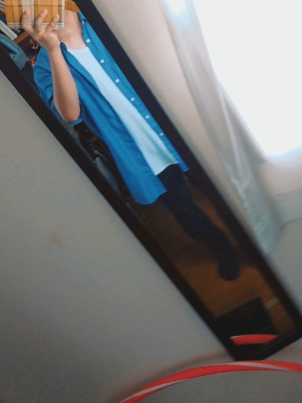 「プチプラ、夏、シンプルコーデ、UNIQLO、休日スタイル、クロスキニー、お洒落さんとつながりたい、今日のコーデ」｜「GUのワンダーシェイプカラースキニーパンツ(股下76cm)（パンツ、ブラック系）」を使った、メルカリ好きのよぺさん（メンズ・168cm）の夏コーディネートの1枚目の写真