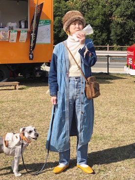 「ニットキャミソール」｜「アイテム（デニムジャケット）」を使った、ゆりあのこあらさん（レディース・158cm）の秋コーディネート