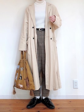 「刺繍」｜「アイテム（トレンチコート）」を使った、ゆりあのこあらさん（レディース・158cm）の秋コーディネート