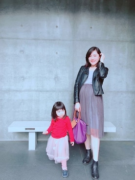 「アイテム（マタニティウェア/グッズ、グレー系）」を使った、Gochui-280日間の妊娠期間のために誕生したマタニティブランドさん（レディース・165cm）の春コーディネート