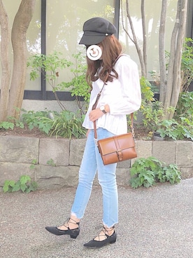 「chocomee（チョコミー）のアイテム（ショルダーバッグ）」を使った、なつみかんさん（レディース・155cm）の春コーディネート