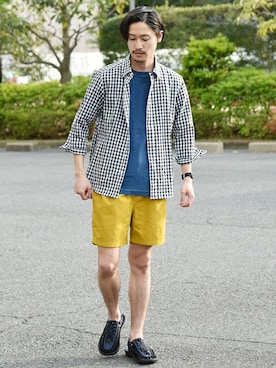 「アイテム（サンダル、ブルー系）」を使った、安本さん（メンズ・170cm）の春コーディネート