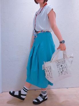 「ScoLar（スカラー）のアイテム」を使った、スカラーあべのソラハ店さん（レディース・164cm）の春コーディネート