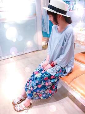 「カンカン帽」｜「アイテム（アナログ腕時計）」を使った、スカラーあべのソラハ店さん（レディース・152cm）の春コーディネート