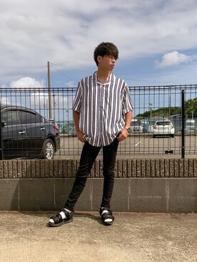 「UNIQLO（ユニクロ）のWOMEN ウルトラストレッチジーンズ（デニムパンツ）」を使った、YUTA  【相互】さん（メンズ・170cm）の夏コーディネート