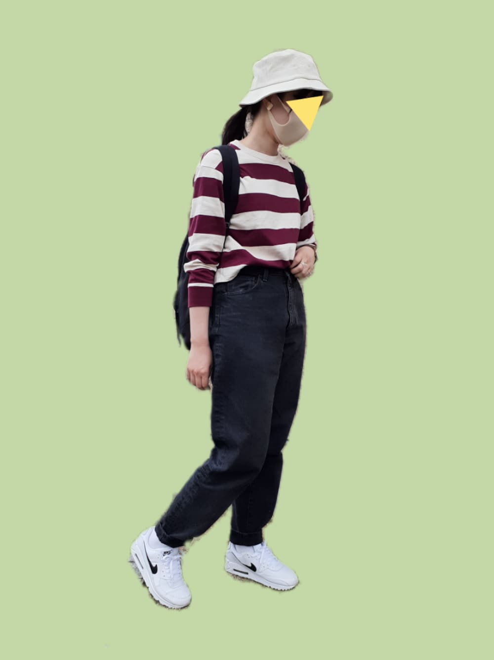 「休日スタイル、大人カジュアル、スポーツミックス、カジュアル、白スニーカー、デニム、NIKE、スニーカー、シンプル」｜「FRUIT OF THE LOOMの【WEB限定】FRUIT OF THE LOOM　バケットハット（ハット、ホワイト系）」を使った、ちかさん（レディース・163cm）の夏コーディネートの1枚目の写真
