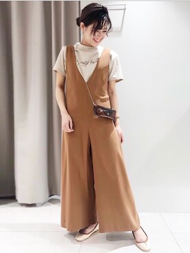 「Rouge vif（ルージュヴィフ）のアイテム（オールインワン・サロペット）」を使った、フジハラさん（レディース・156cm）の春コーディネート