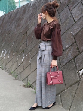 「アイテム（その他トップス、ブラウン系）」を使った、❁Hana❁さん（レディース・155cm）の秋コーディネート