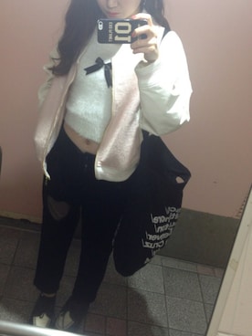 「BUBBLES（バブルス）のアイテム（パンツ）」を使った、hさん（レディース・159cm）の秋コーディネート