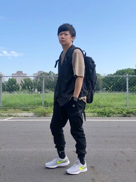 「oqLiq（オークリック）のアイテム（トップス）」を使った、zivyehさん（メンズ・165cm）の夏コーディネート
