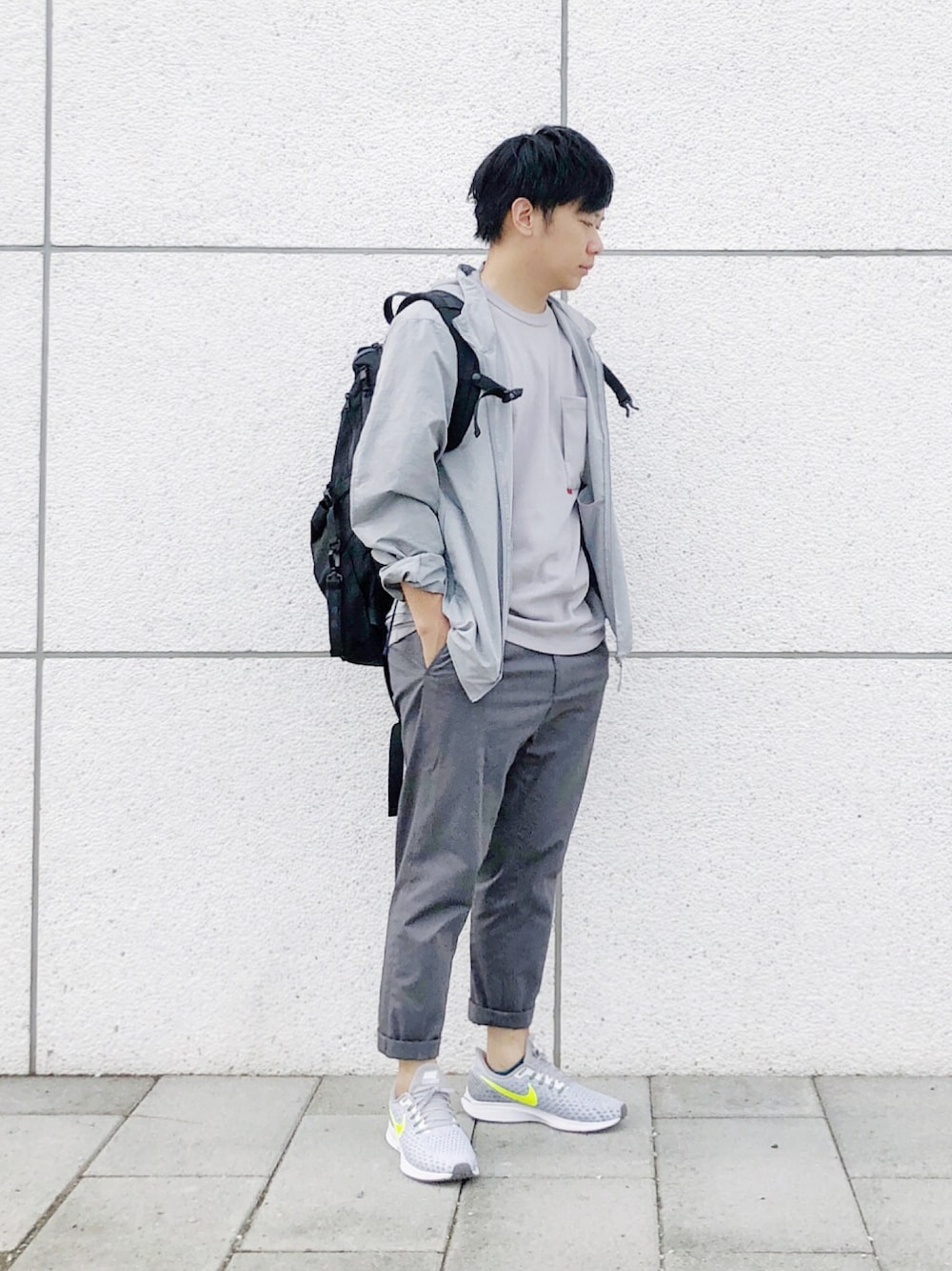 「UNIQLO、plain-me、ootd、NIKE」｜「NIKEのアイテム（シューズ、シルバー系）」を使った、zivyehさん（メンズ・165cm）の夏コーディネートの1枚目の写真
