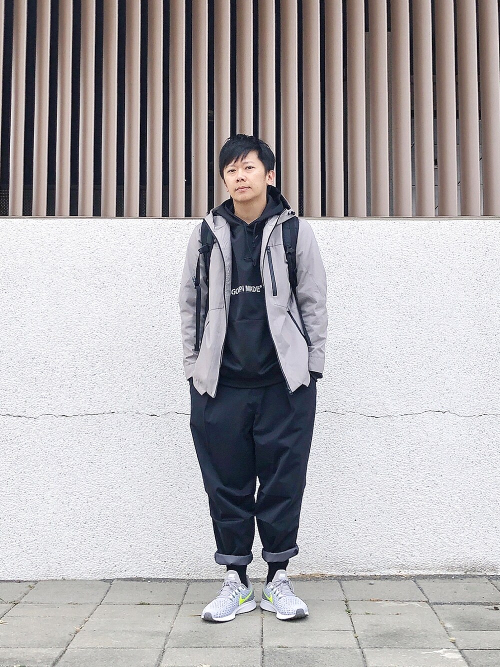 「goopi、ootd、Taiwan、TAIPEI、Tainan、WEARBOOKエントリー、street、streetstyle、NIKE」｜「goopiのアイテム（パンツ、ブラック系）」を使った、zivyehさん（メンズ・165cm）の冬コーディネートの1枚目の写真