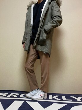 「Guess（ゲス）のアイテム（スウェット）」を使った、mocha0205さん（メンズ・178cm）の冬コーディネート