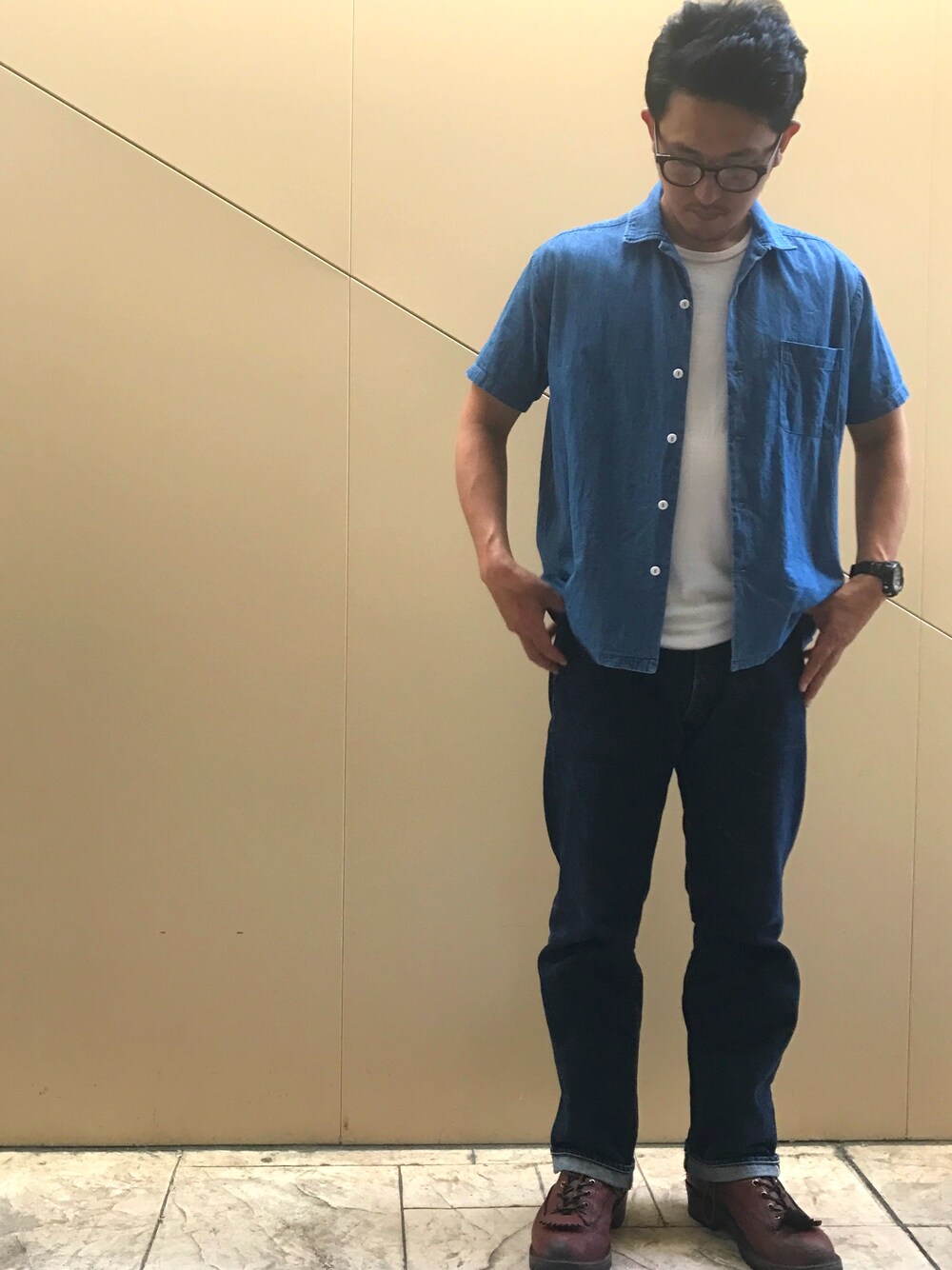 「カイキンシャツ、開襟シャツ、半袖シャツ、ダンガリーシャツ、デニムシャツ、夏コーデ、シンプルコーデ、シンプル、XX、ドゥニーム」｜「Denimeのダンガリー開襟半袖シャツ（シャツ/ブラウス、ブルー系）」を使った、Denime MOP滋賀竜王店さん（メンズ・178cm）の夏コーディネートの1枚目の写真