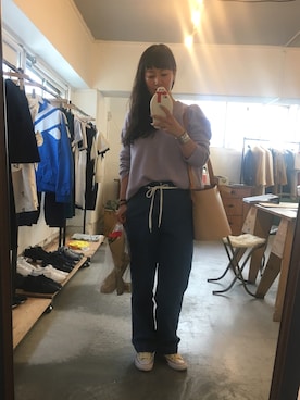 「RBS（アールビーエス）のアイテム（バッグ）」を使った、丸山理奈さん（レディース・163cm）の春コーディネート