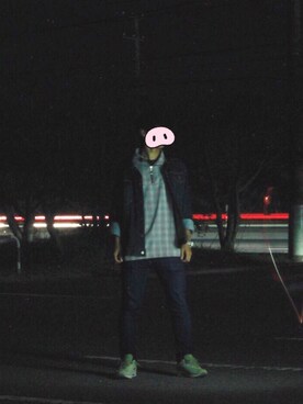 「アイテム（その他トップス、ブラウン系）」を使った、ひらっくさん（メンズ・176cm）の秋コーディネート