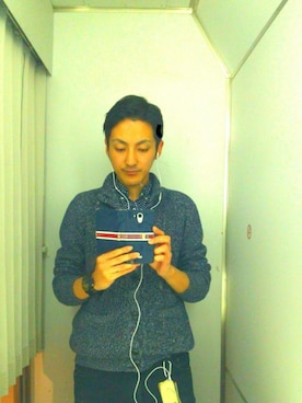 「アイテム（福袋/福箱、レッド系）」を使った、美作さん（メンズ・172cm）の春コーディネート