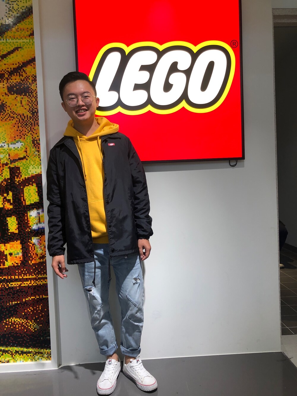 「VANSのVANS ヴァンズ AP Red Box II Coach JKT VN0A3DGBBLK BLACK（その他アウター、ブラック系）」を使った、Josh Wangさん（メンズ・170cm）の冬コーディネートの1枚目の写真