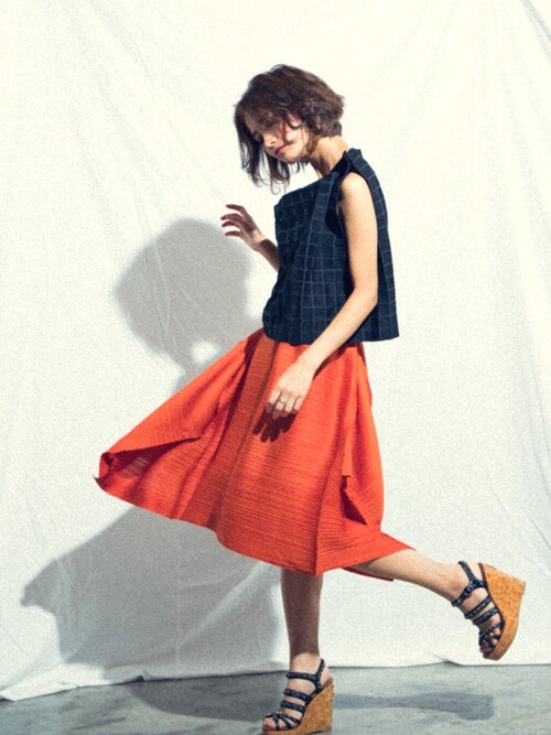 スカートを使った「ISSEI MIYAKE」の人気ファッションコーディネート - WEAR