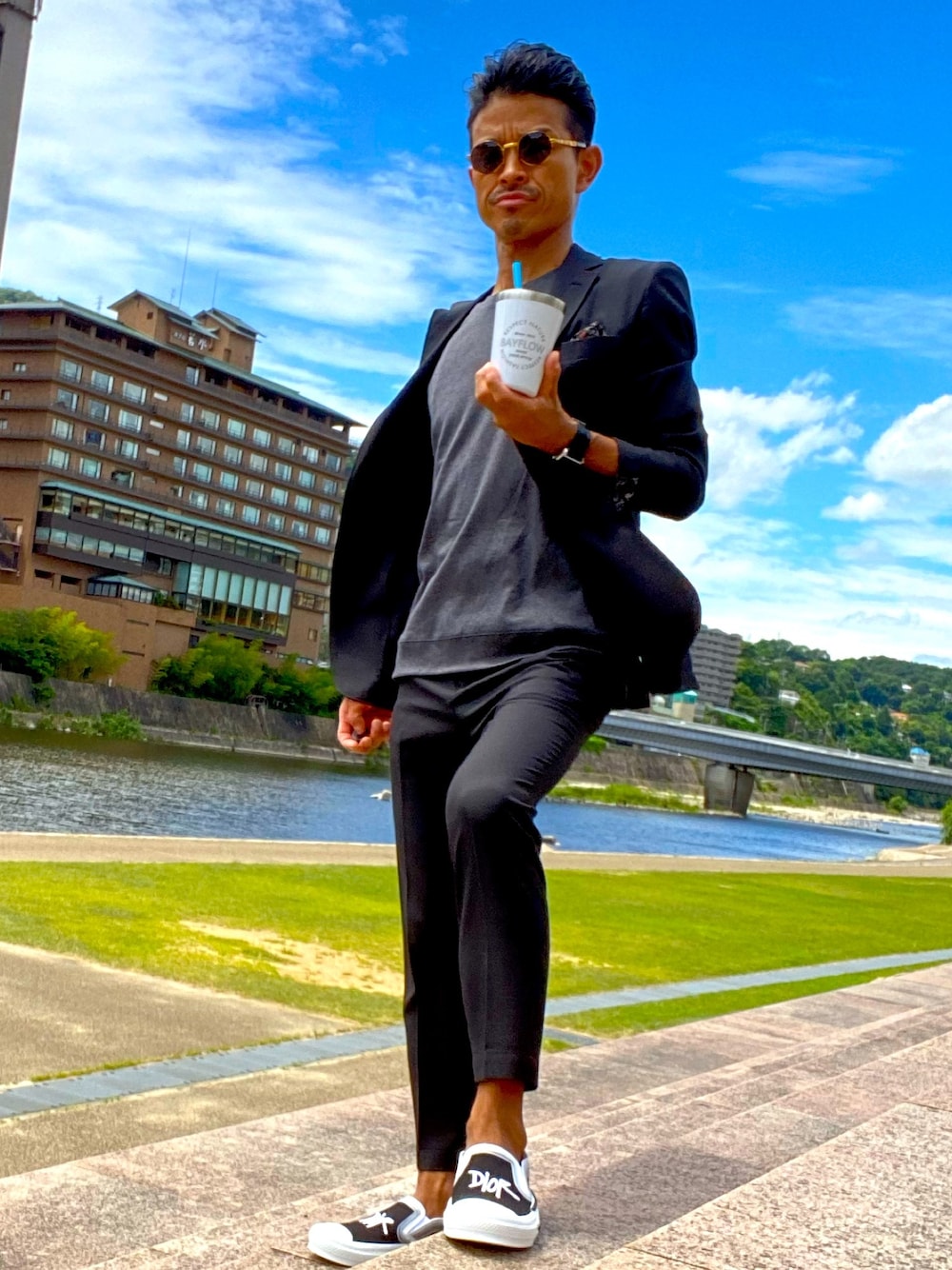 美品✨ナノユニバース ダメリーノ ソロテックス 帝人 パイピング ダークグレーL セール】ダメリーノ SOLOTEXシアサッカーストライプセットアップ